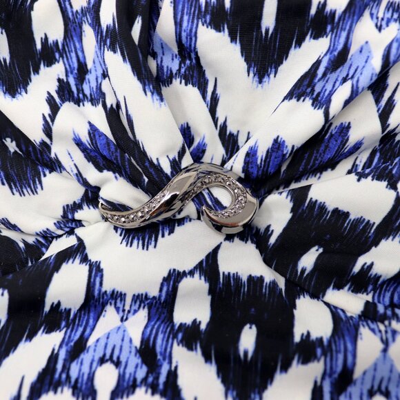 Roberto Cavalli Size 42 - Fits like a Small Sleeveless Top Blue White - Picture 7 of 8